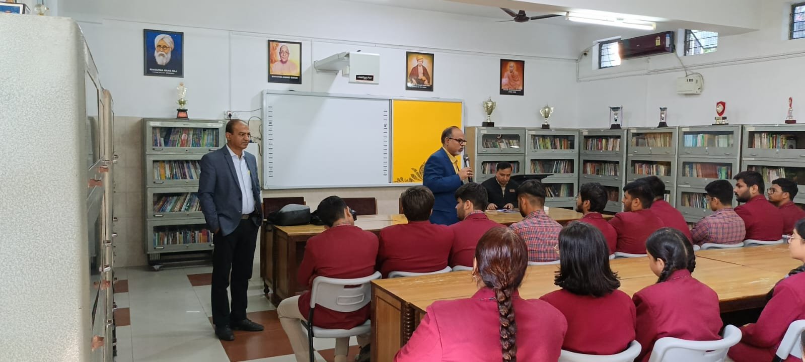 DAV centenary public school