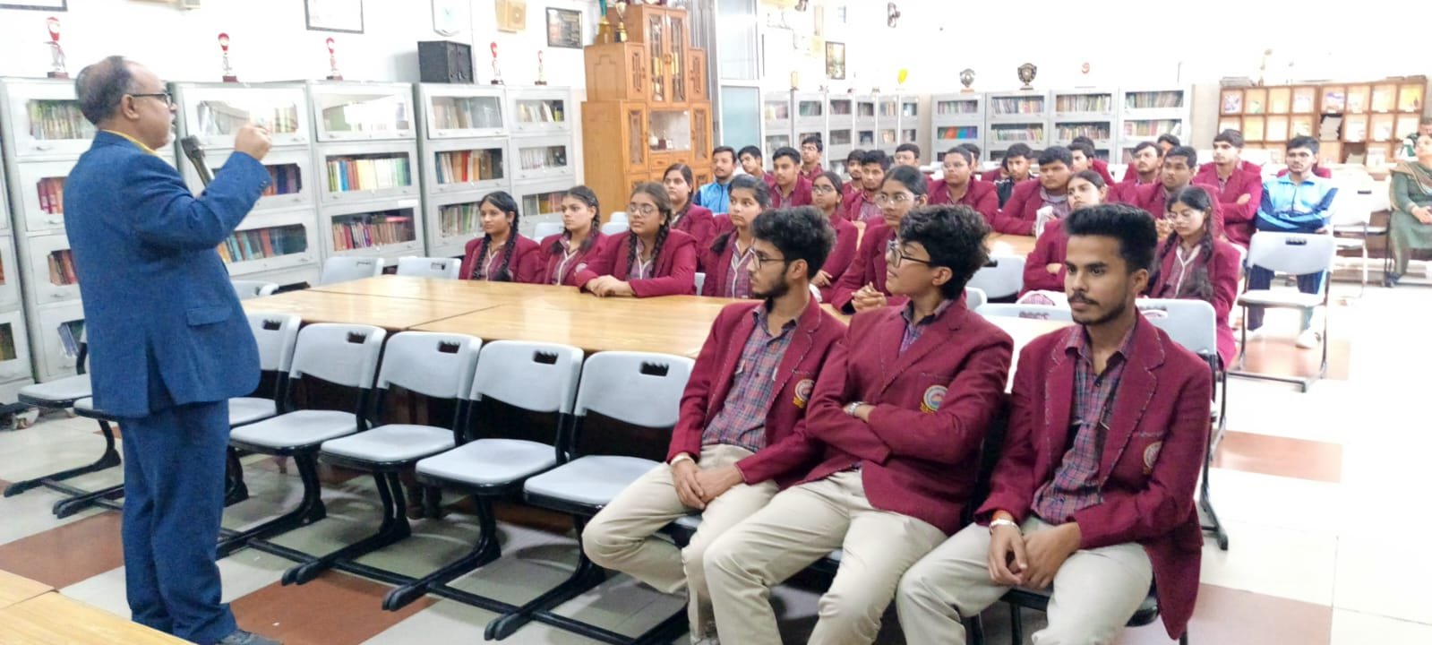 DAV centenary public school