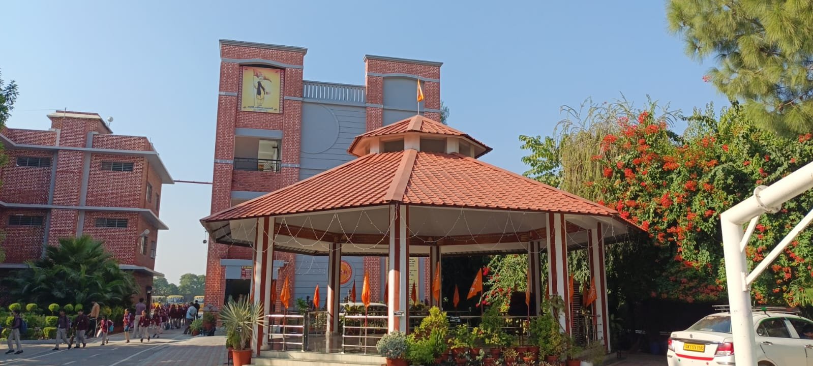 DAV centenary public school